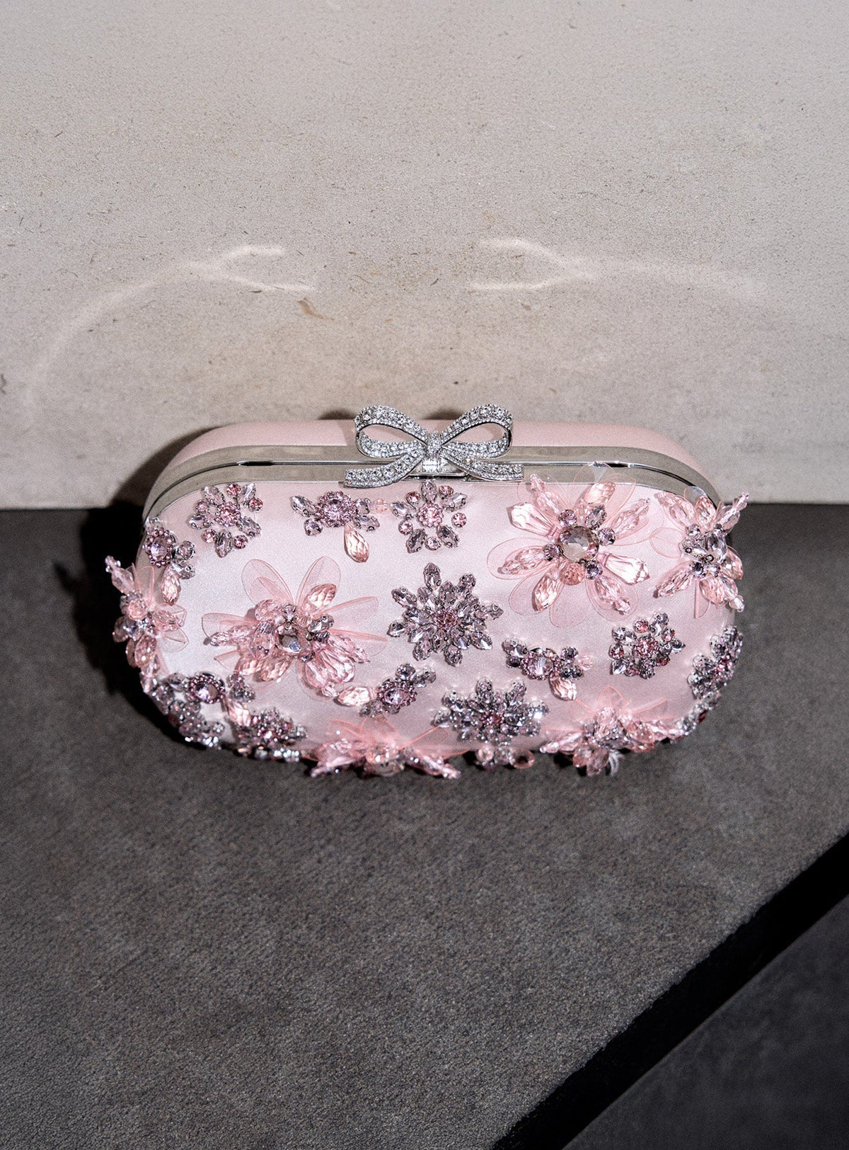 Pembe Saten Kristal Çiçekli Mini Clutch Çanta