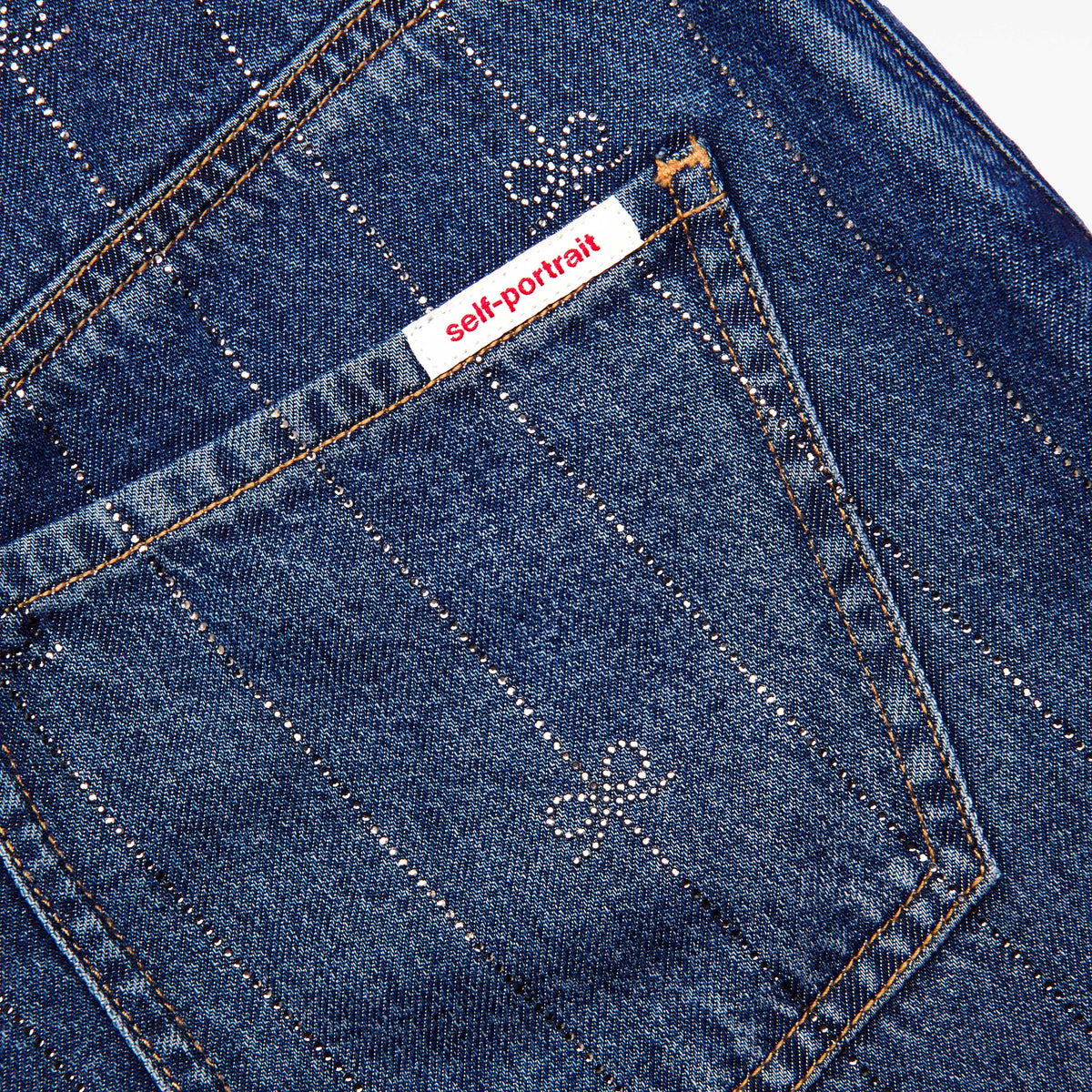 Mavi Taş Detaylı Yüksek Bel Denim Şort