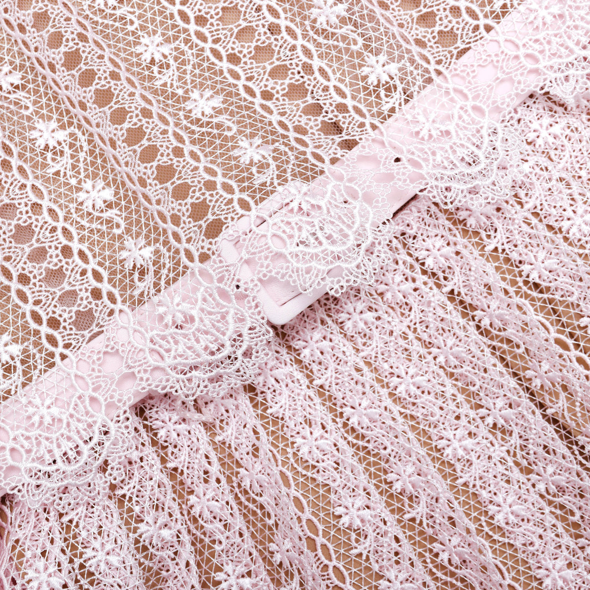 Pembe Organze Dantel Midi Elbise