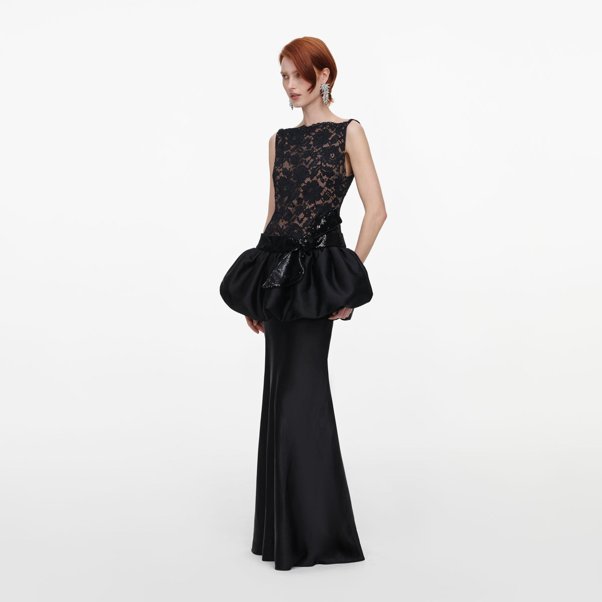 Siyah Dantel Balon Peplum Maksi Elbise