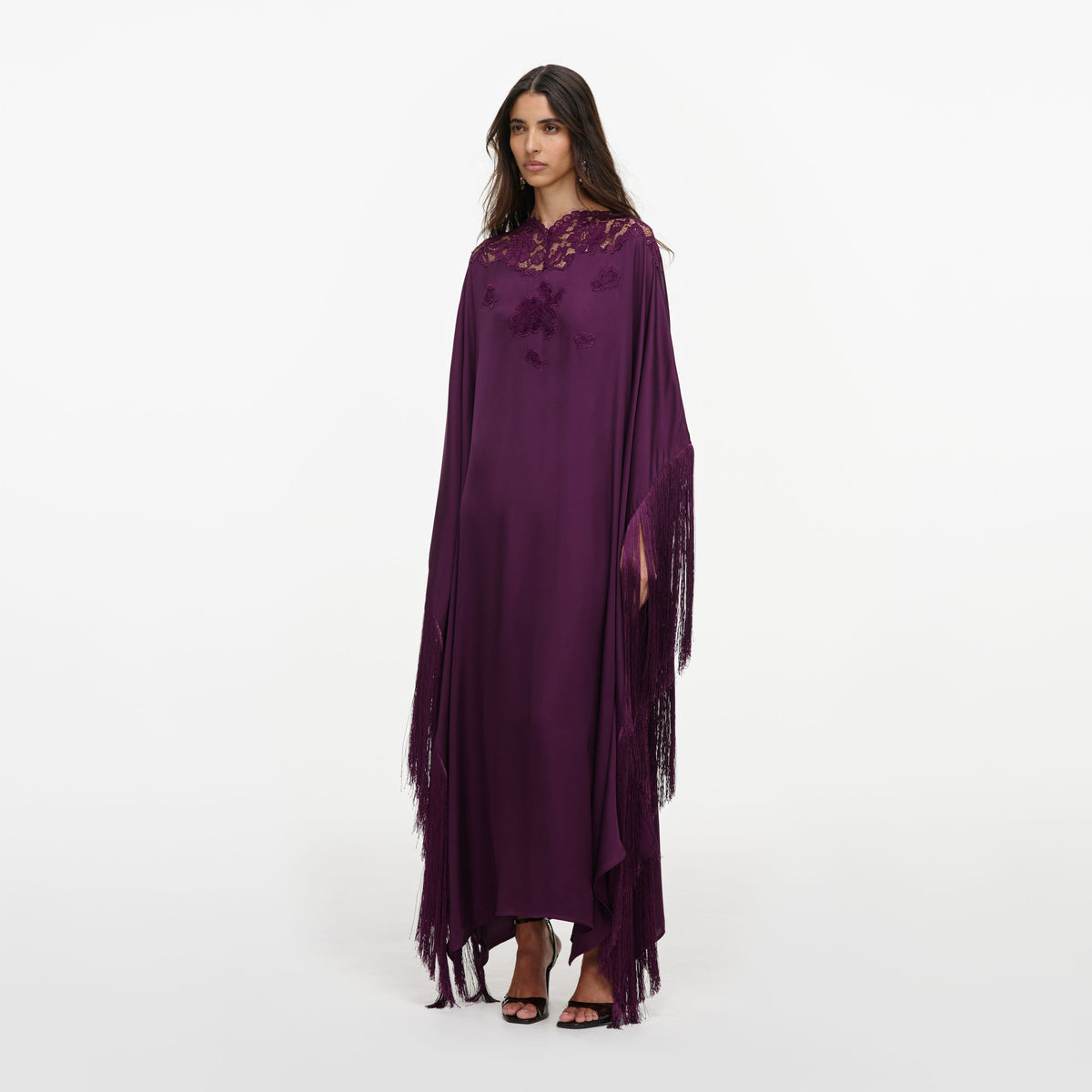 Mor Saten Püskül Detaylı Kaftan