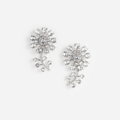 Gümüş Çiçek ve Kristal Detaylı Küpe