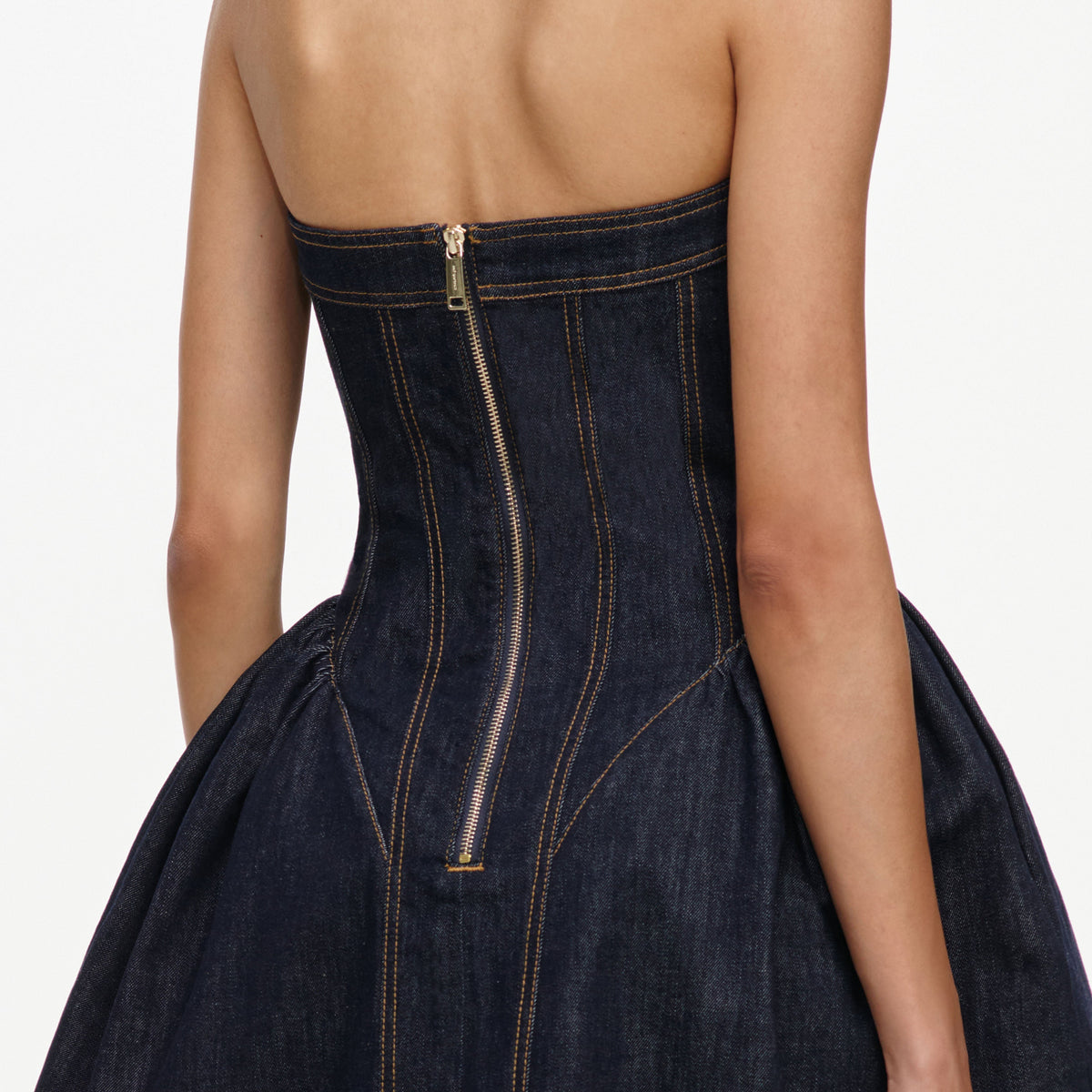 İndigo Boyundan Bağlamalı Kloş Denim Mini Elbise