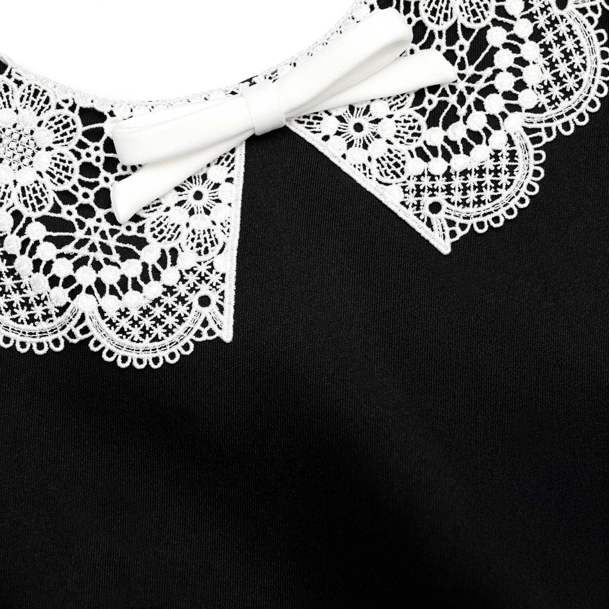 Siyah Tafta Peplum Detaylı Midi Elbise