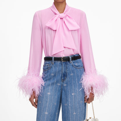 Pembe Şifon Tüy Detaylı Bluz