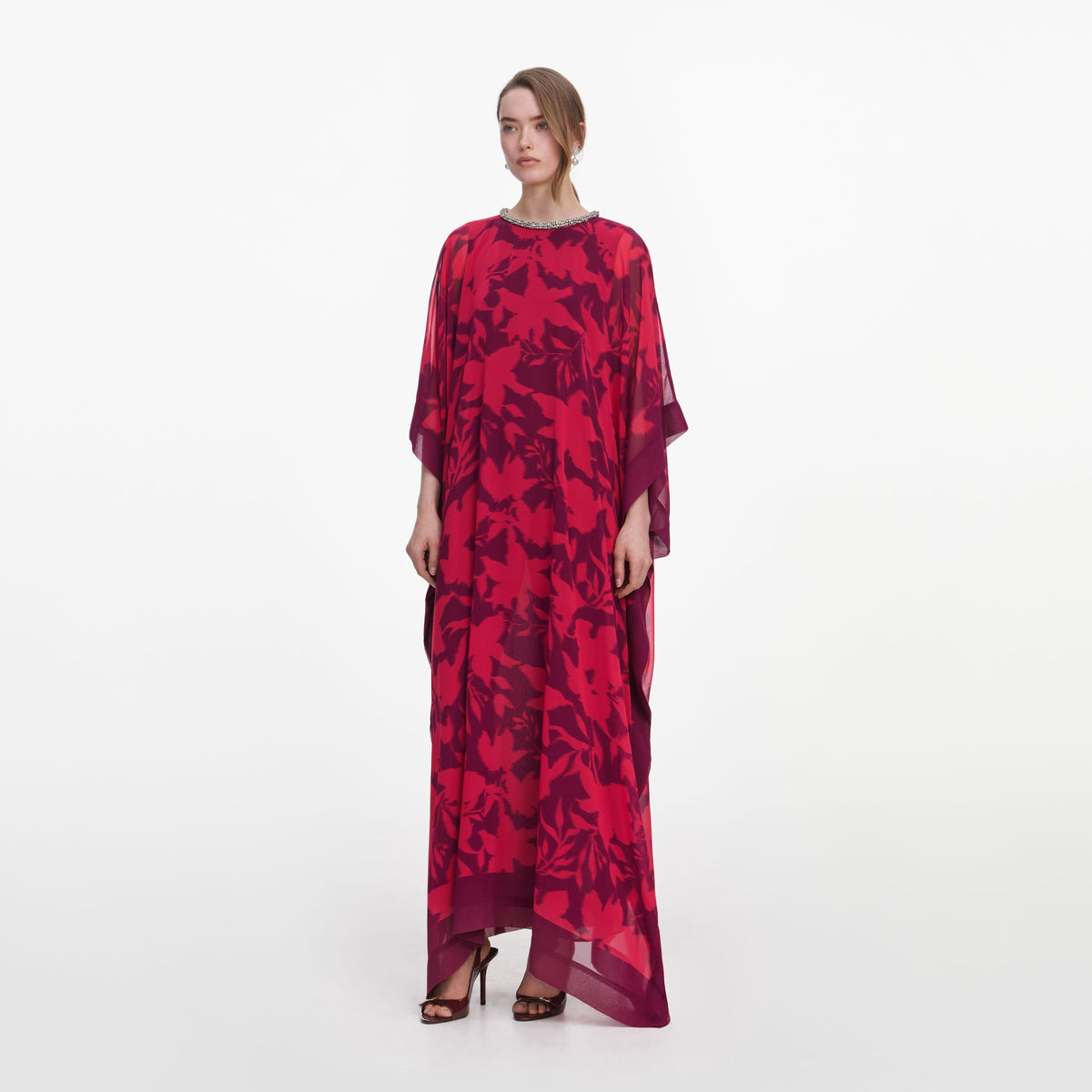 Pembe Çiçek Desenli Dökümlü Kaftan Elbise