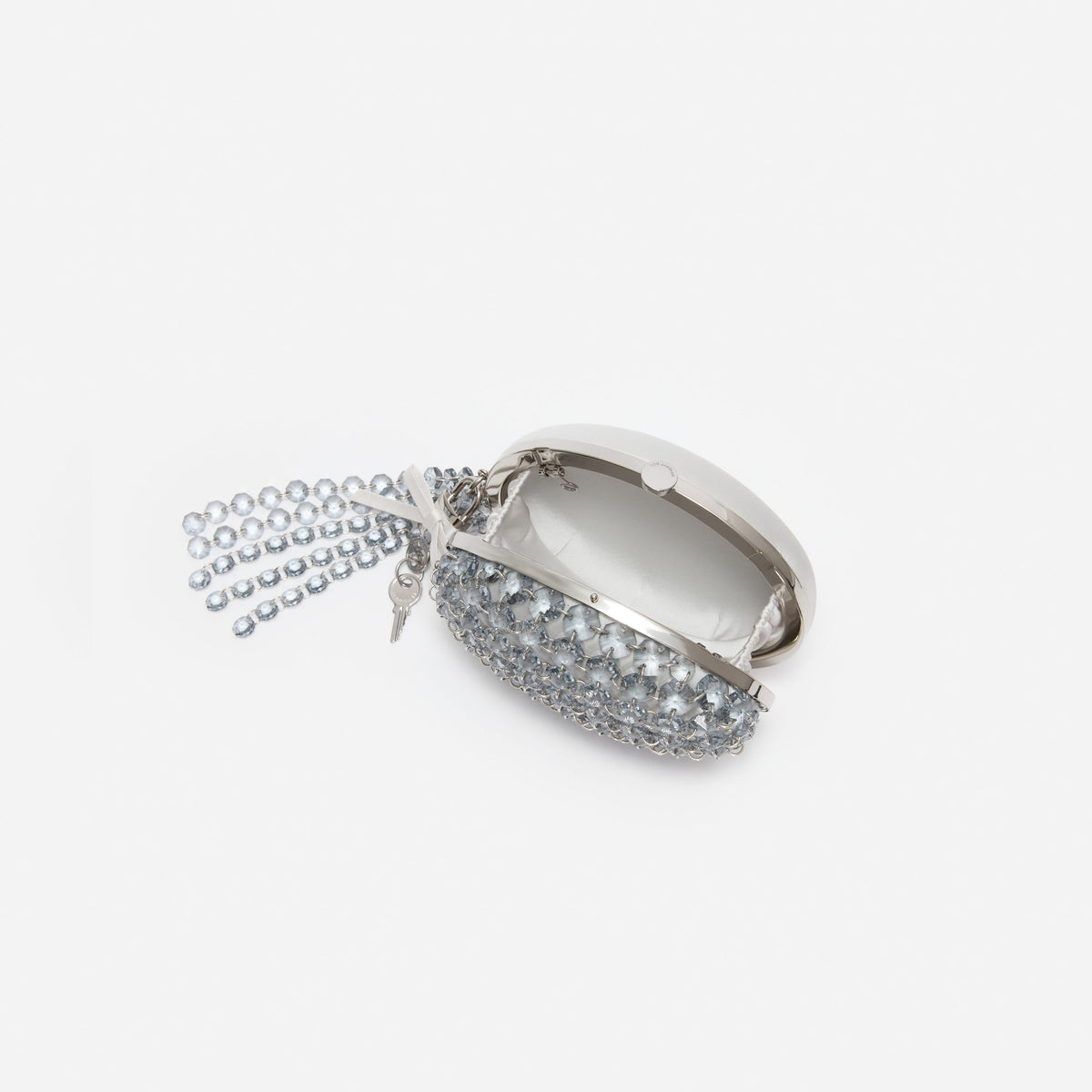 Gri Kristal ve Fiyonk Detaylı Oval Clutch Çanta