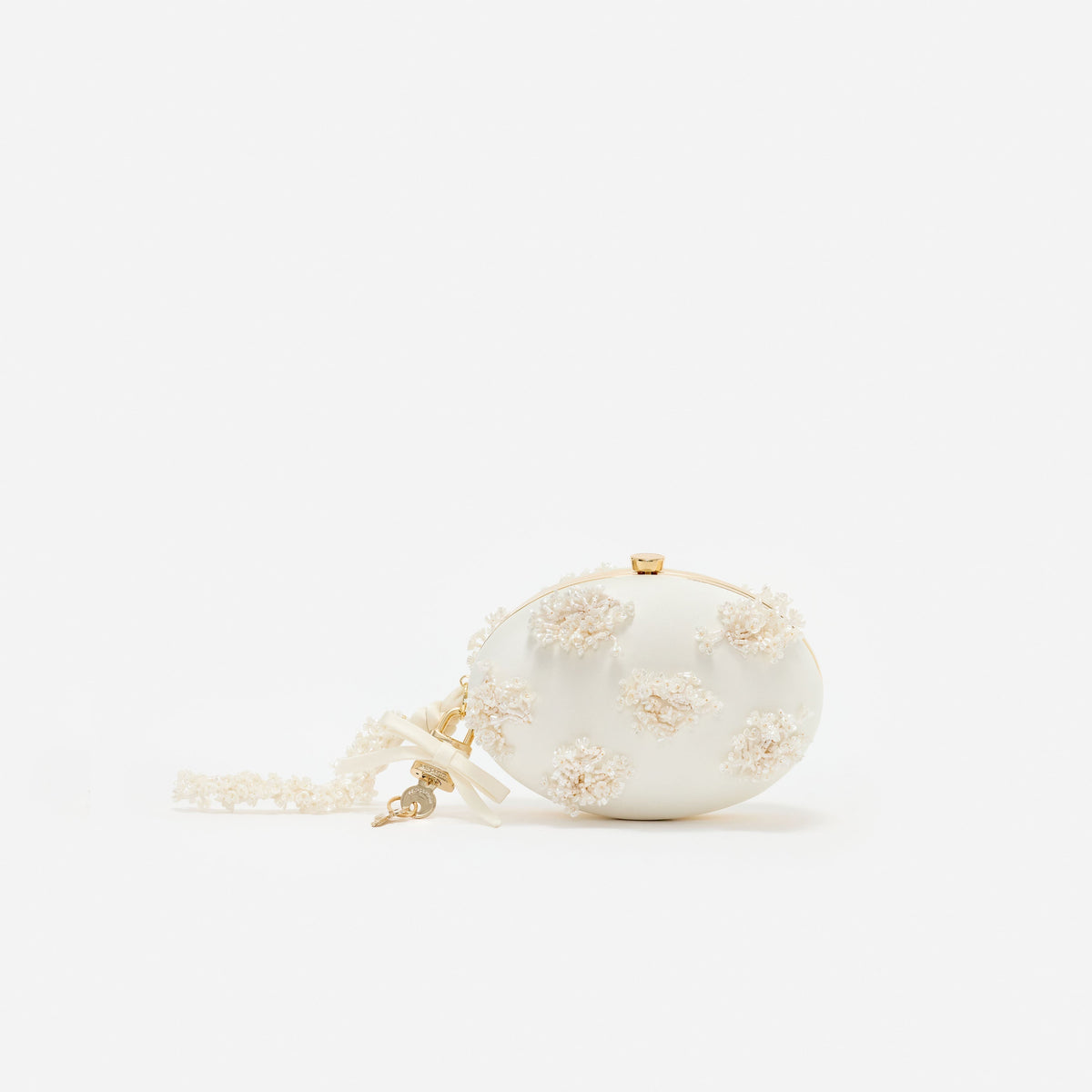 Krem Saten Çiçek ve Boncuk Detaylı Oval Clutch Çanta