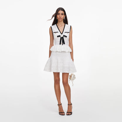 Beyaz Peplum ve Ajurlu Triko Mini Elbise