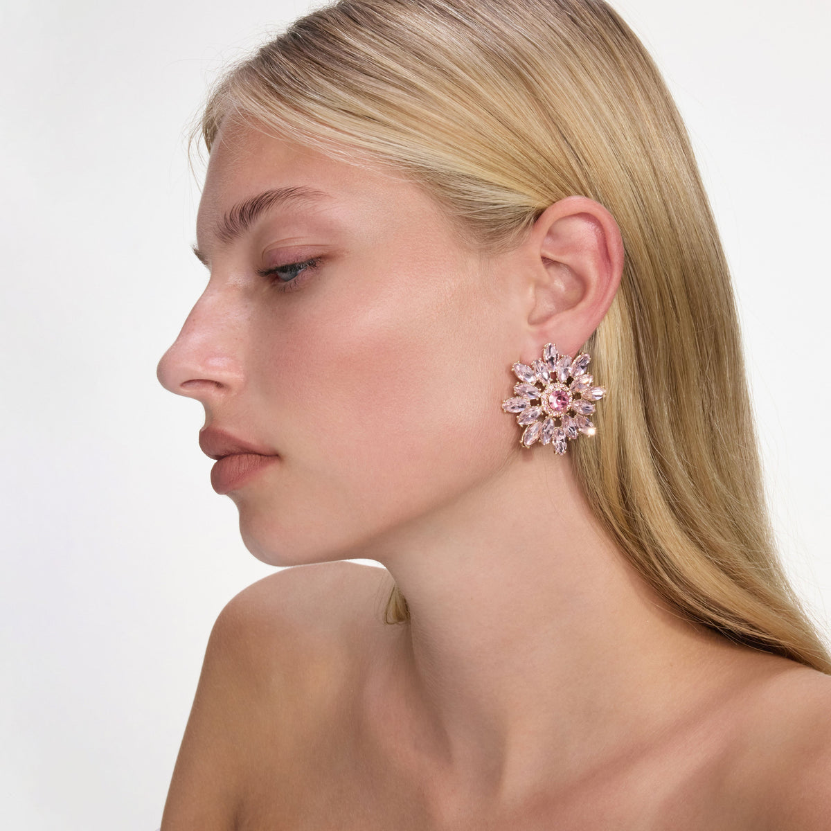 Pembe Kristal Çiçek Detaylı Küpe