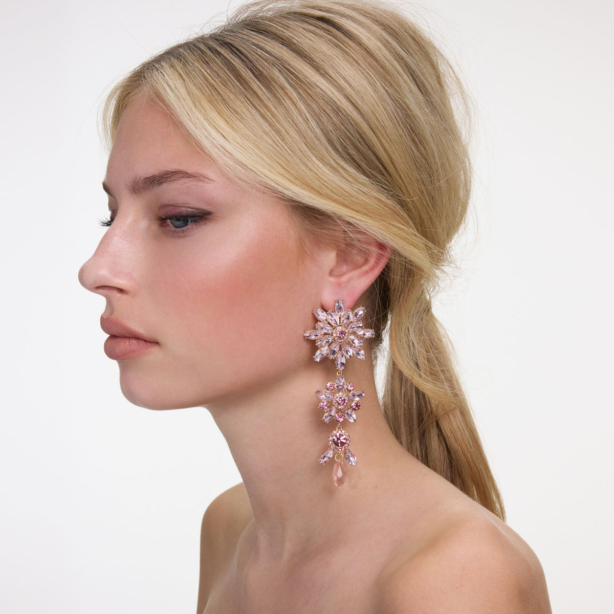 Pembe Kristal Katlı Çiçek Küpe