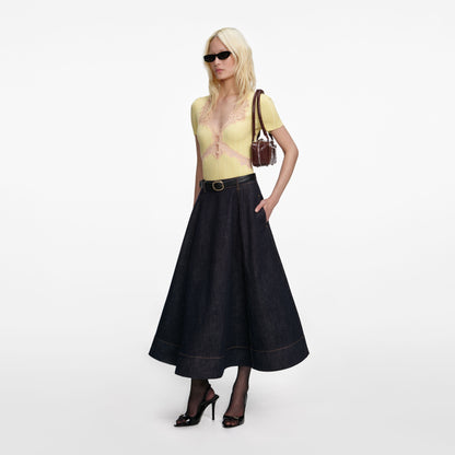 İndigo Denim ve Genişleyen Etek Ucu Detaylı Midi Etek