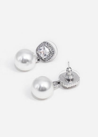 Gümüş İnci ve Kristal Detaylı Küpe