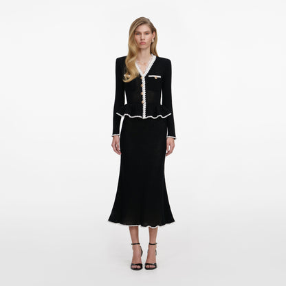 Siyah Dantel Detaylı Peplum Triko Midi Elbise