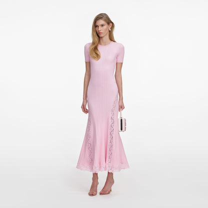 Pembe Dantel Detaylı Triko Midi Elbise